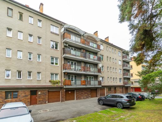 Prostorný byt 3+1 s garáží, Písek, ul. Budovatelská