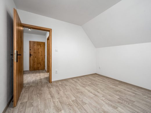 Investiční příležitost: 3 moderní byty 2+kk s garáží v novostavbě u centra Rožmitálu p. Třemšínem — fotka 18