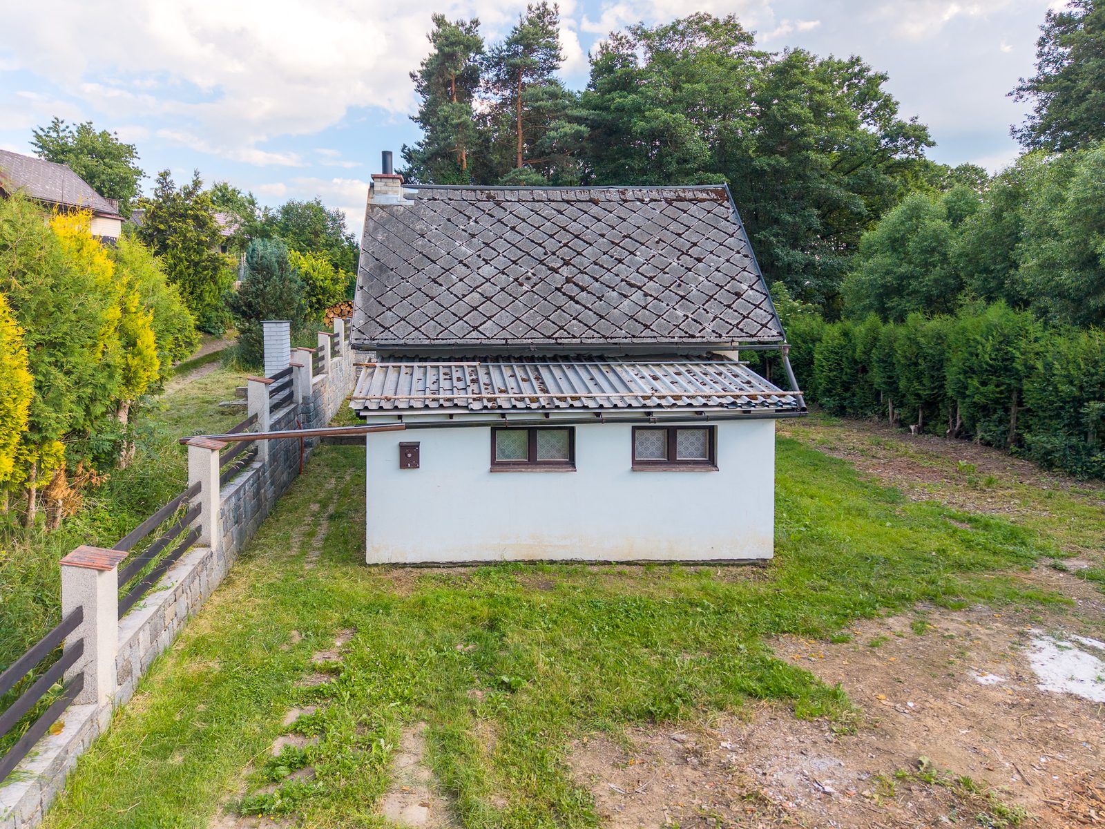 Zděná chata, Tochovice, okr. Příbram — fotka 11