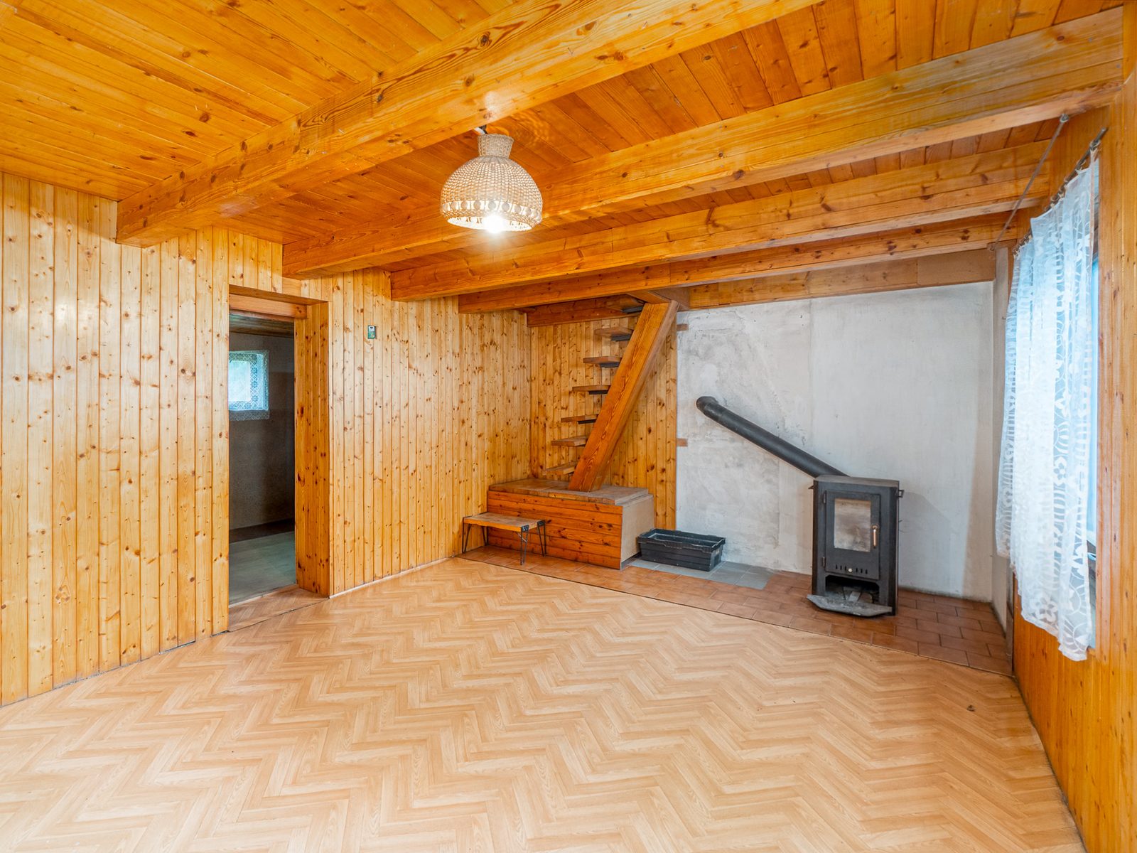 Zděná chata, Tochovice, okr. Příbram — fotka 4