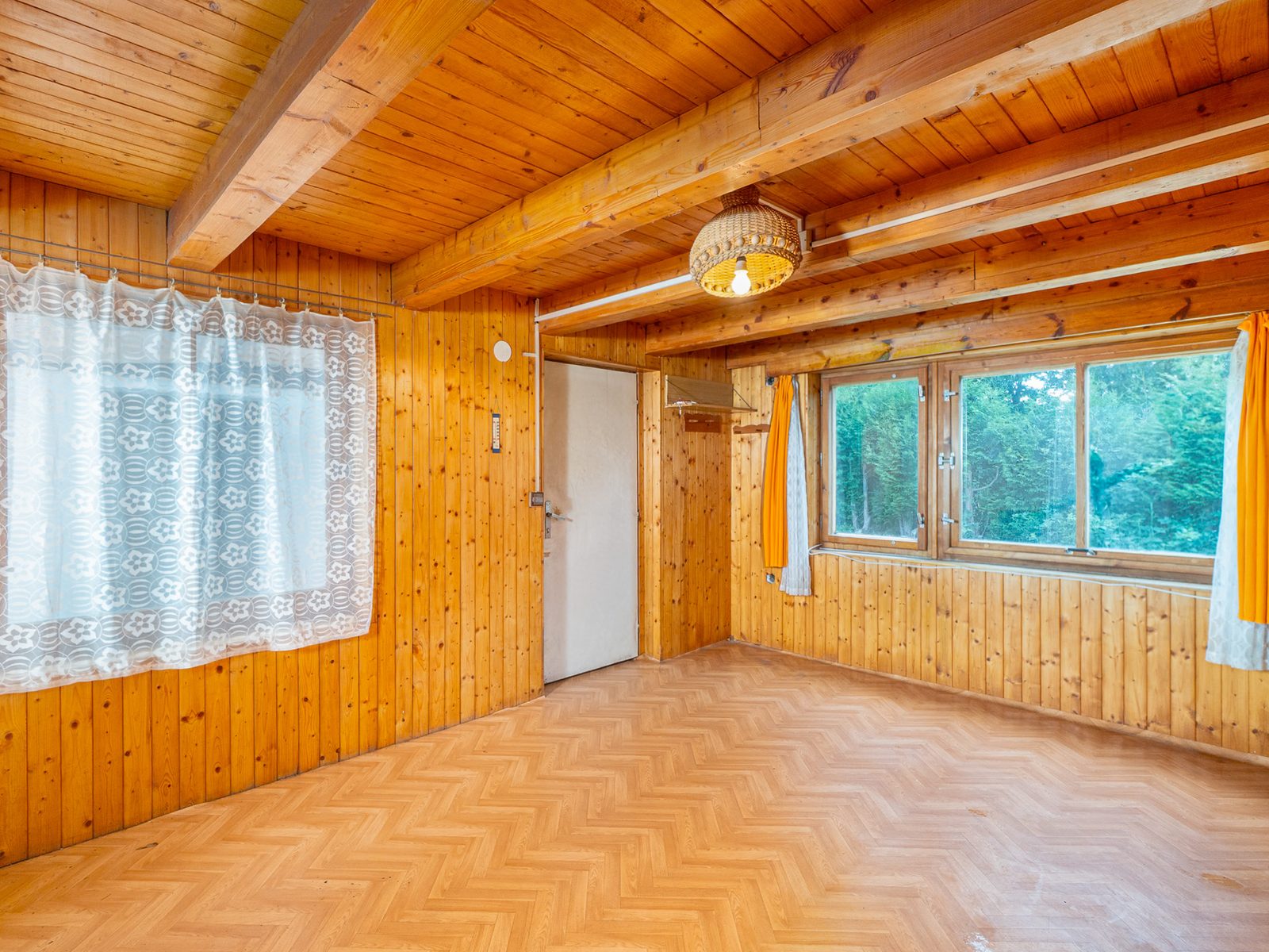 Zděná chata, Tochovice, okr. Příbram — fotka 2