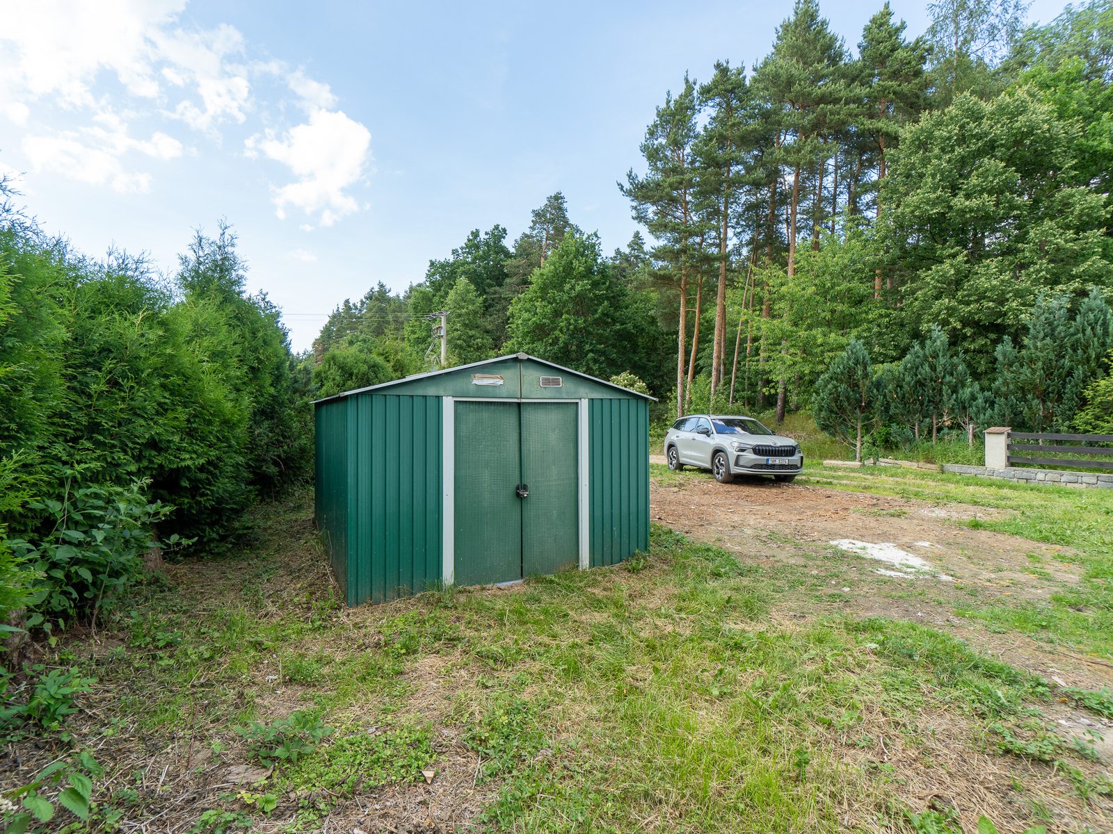 Zděná chata, Tochovice, okr. Příbram — fotka 10