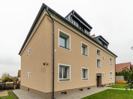 Pronájem moderního bytu 1+kk se zahradou v klidné části Dobřan — fotka 6